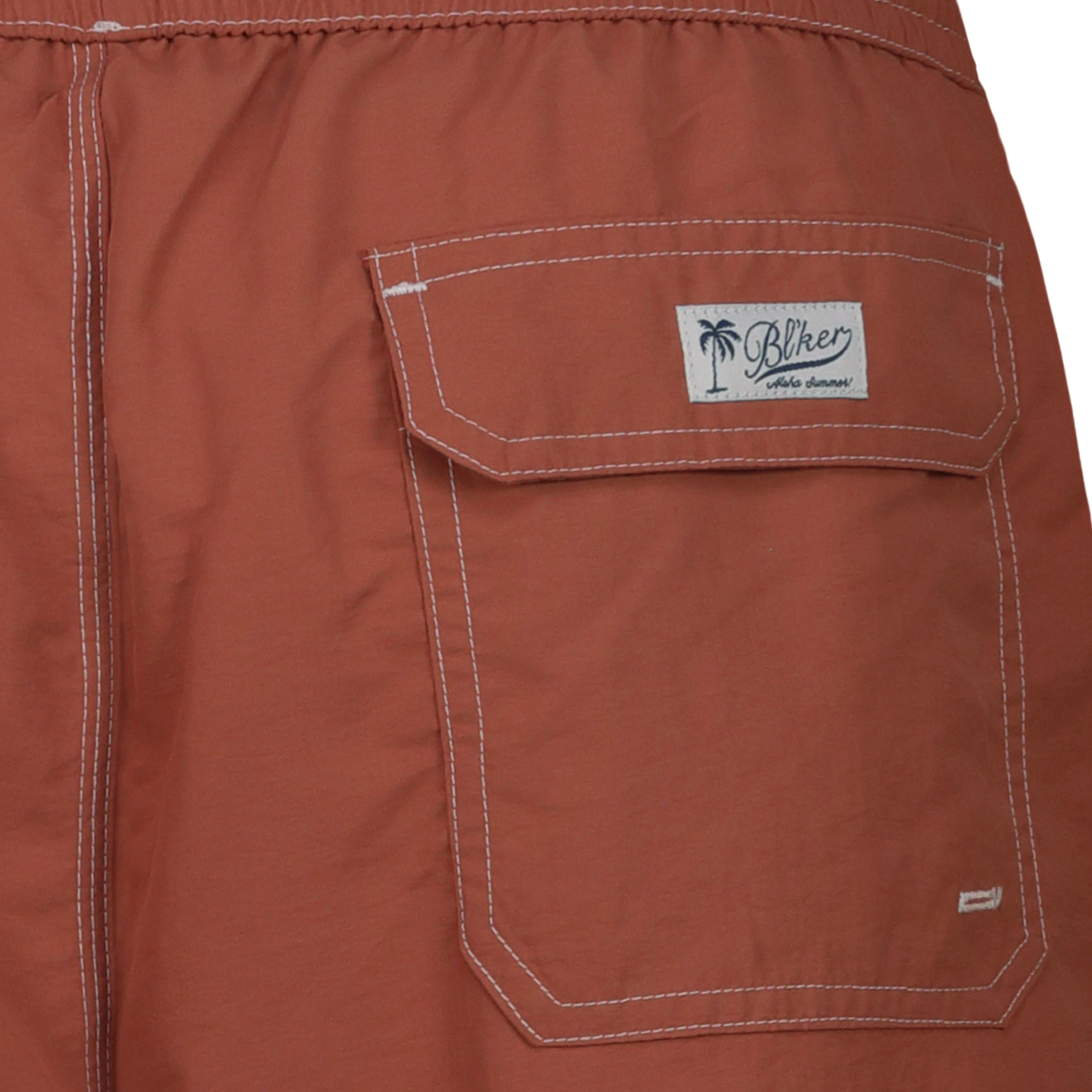 Short Mare in Nylon (Faded Red)